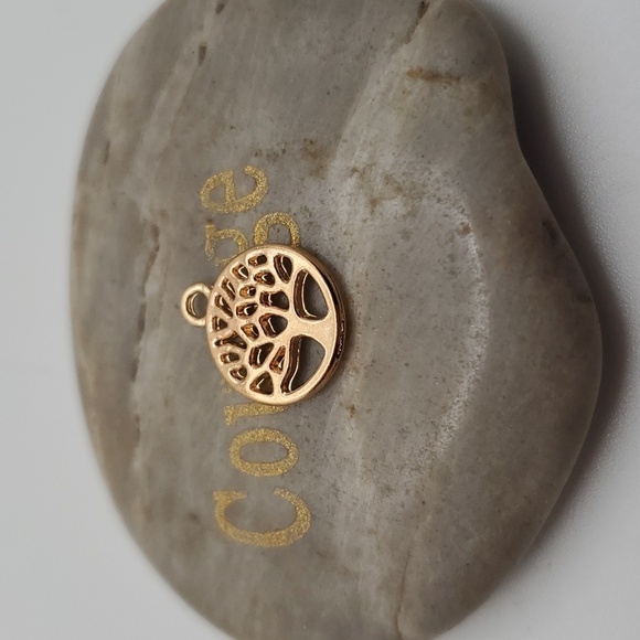 Tree of life‎ charm family tree gift ideas pendant - Picture 1 of 2